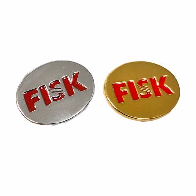 PIN DOURADO E PRATA FISK